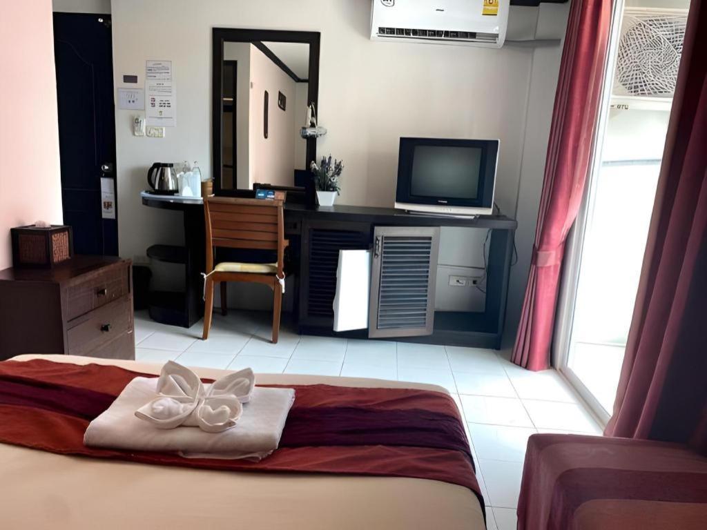 Hotell The 2*