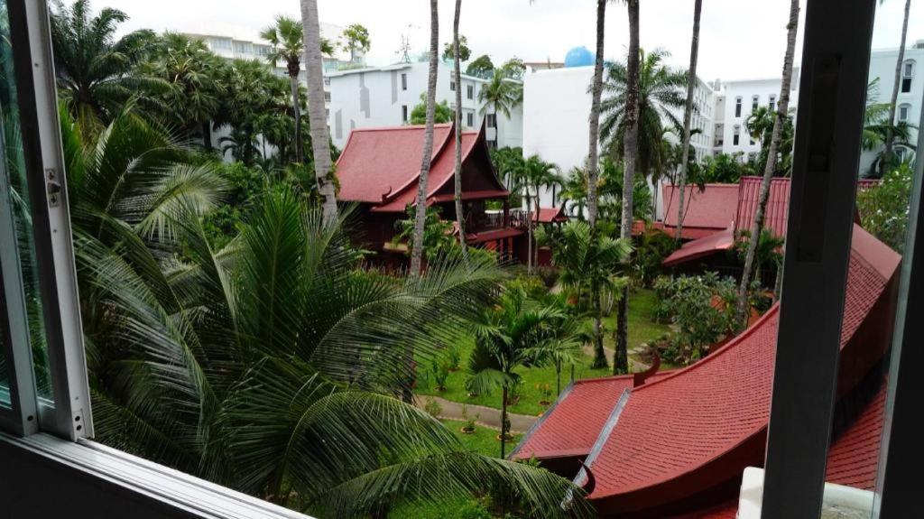 Hotel The