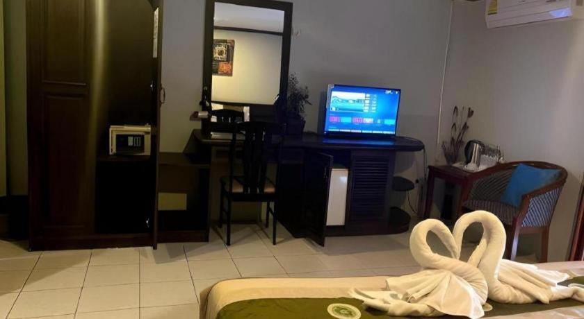 The 2* Patong