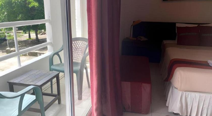 Hotel The 2*